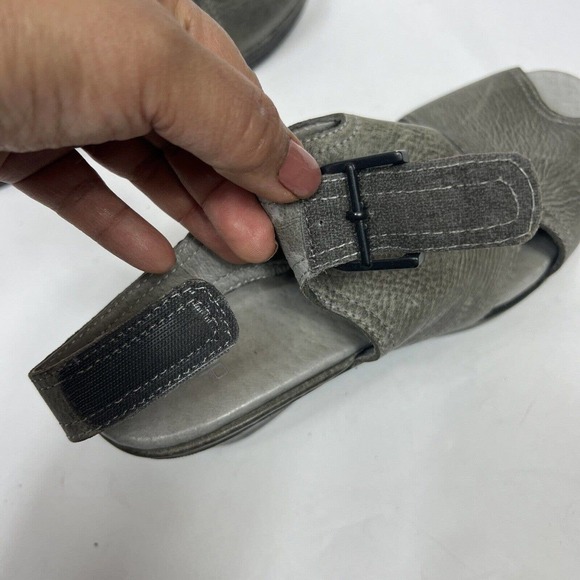 Dansko Vanda Stone Grey Leather Open Toe Wedge Sandals Size 39 US 8.5-9 - Picture 6 of 12